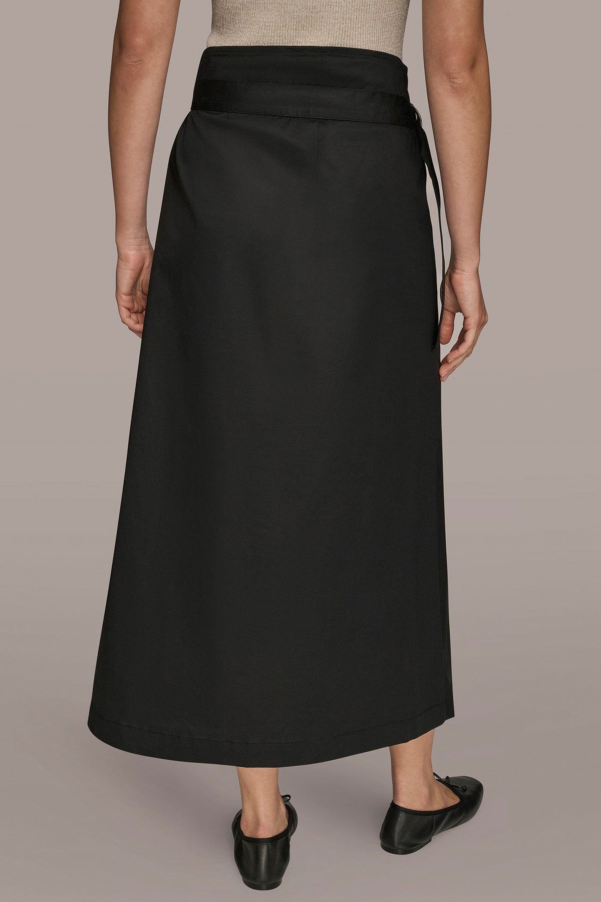 ASYMMETRIC MIDI WRAP CARGO SKIRT - Black