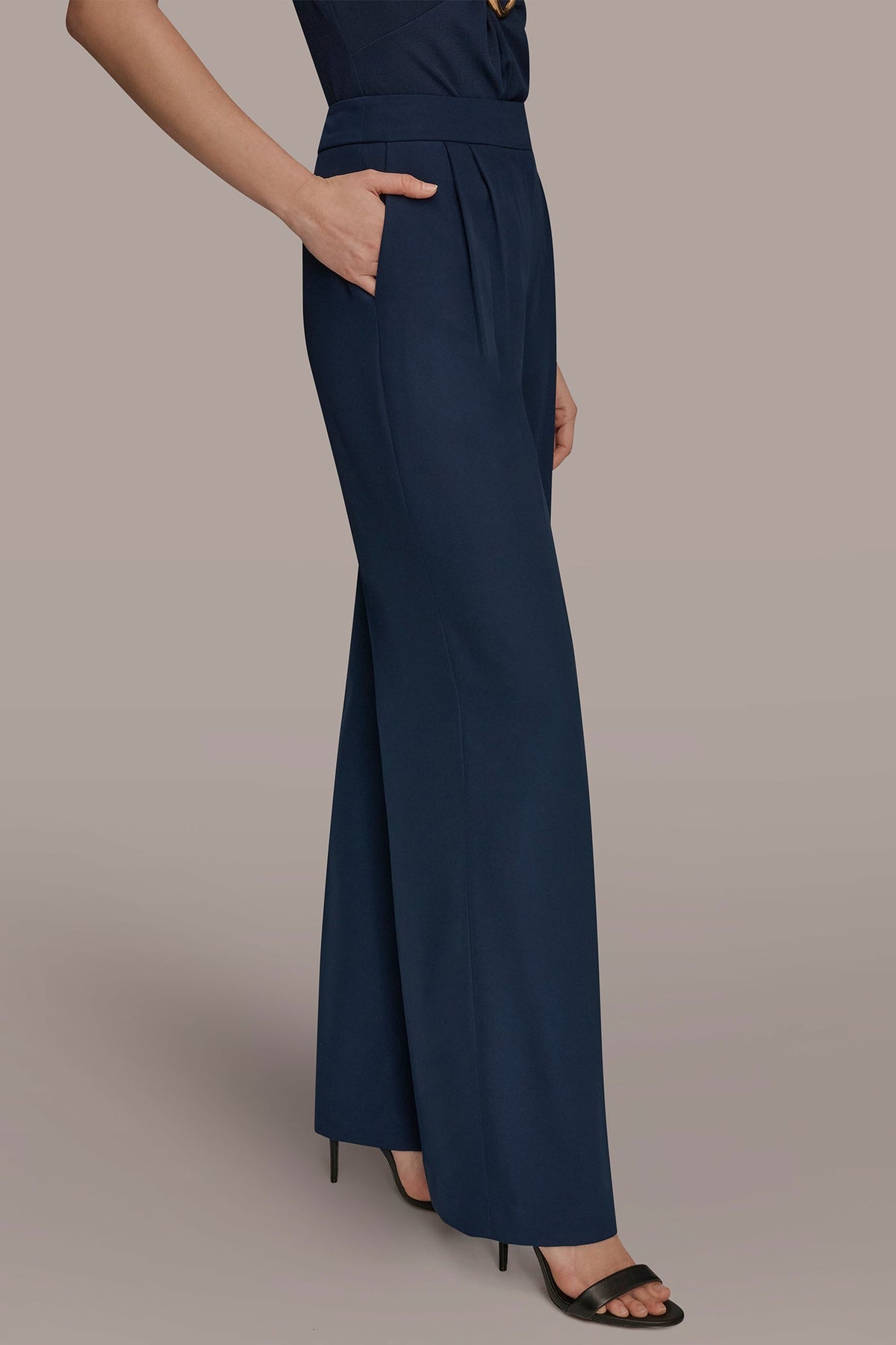 MID-RISE PLEATED WIDE-LEG SUIT PANT - Nightfall