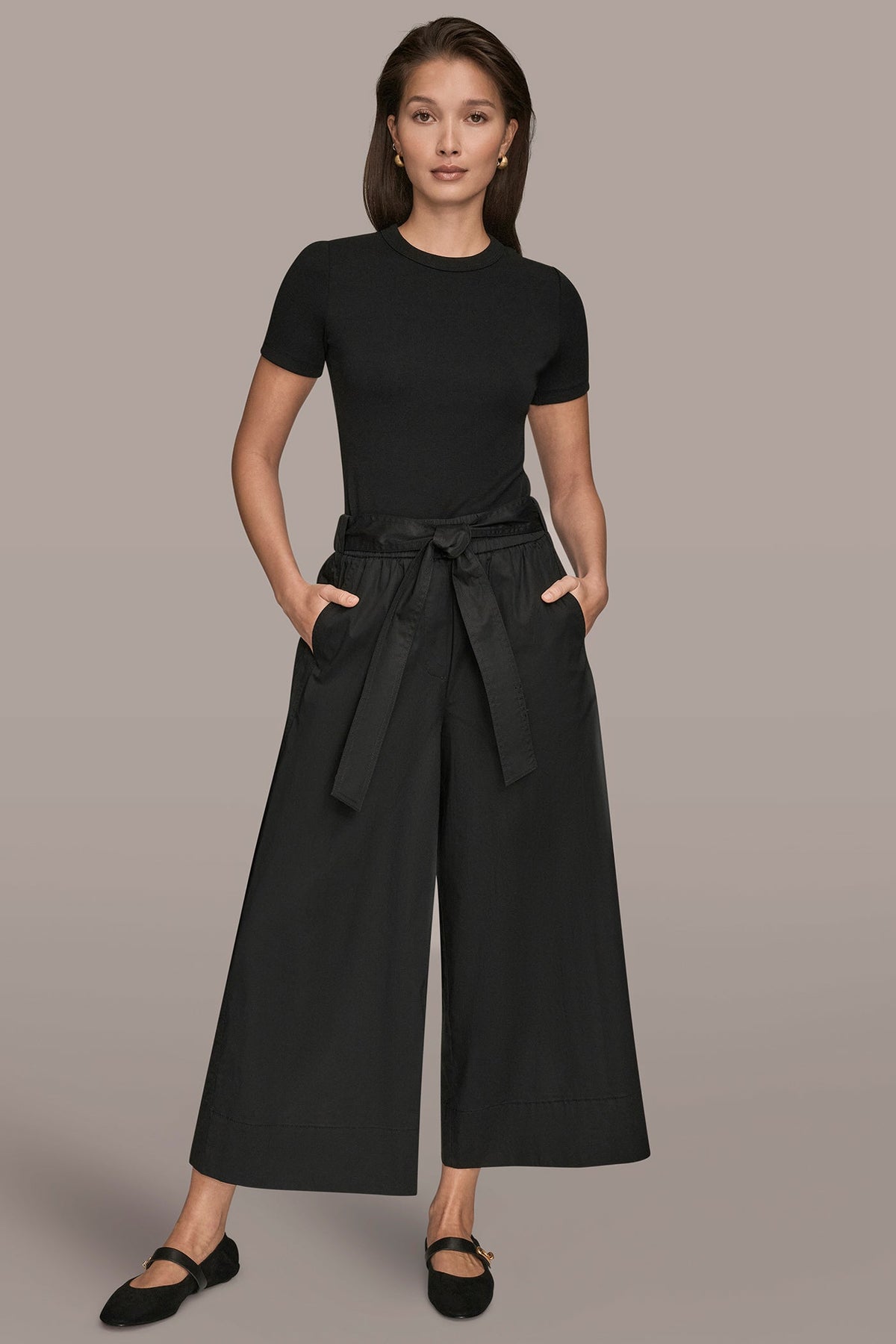 CROPPED MID-RISE PANT - Black
