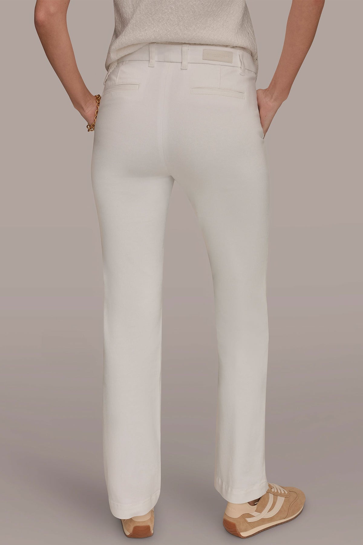 THE DONNA MID-RISE MODERN TROUSER JEAN - Alabaster