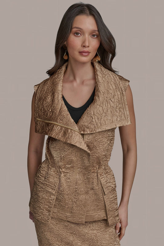 TEXT ZIP FRONT VEST - HAZELNUT