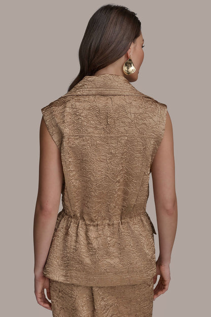 TEXT ZIP FRONT VEST - HAZELNUT