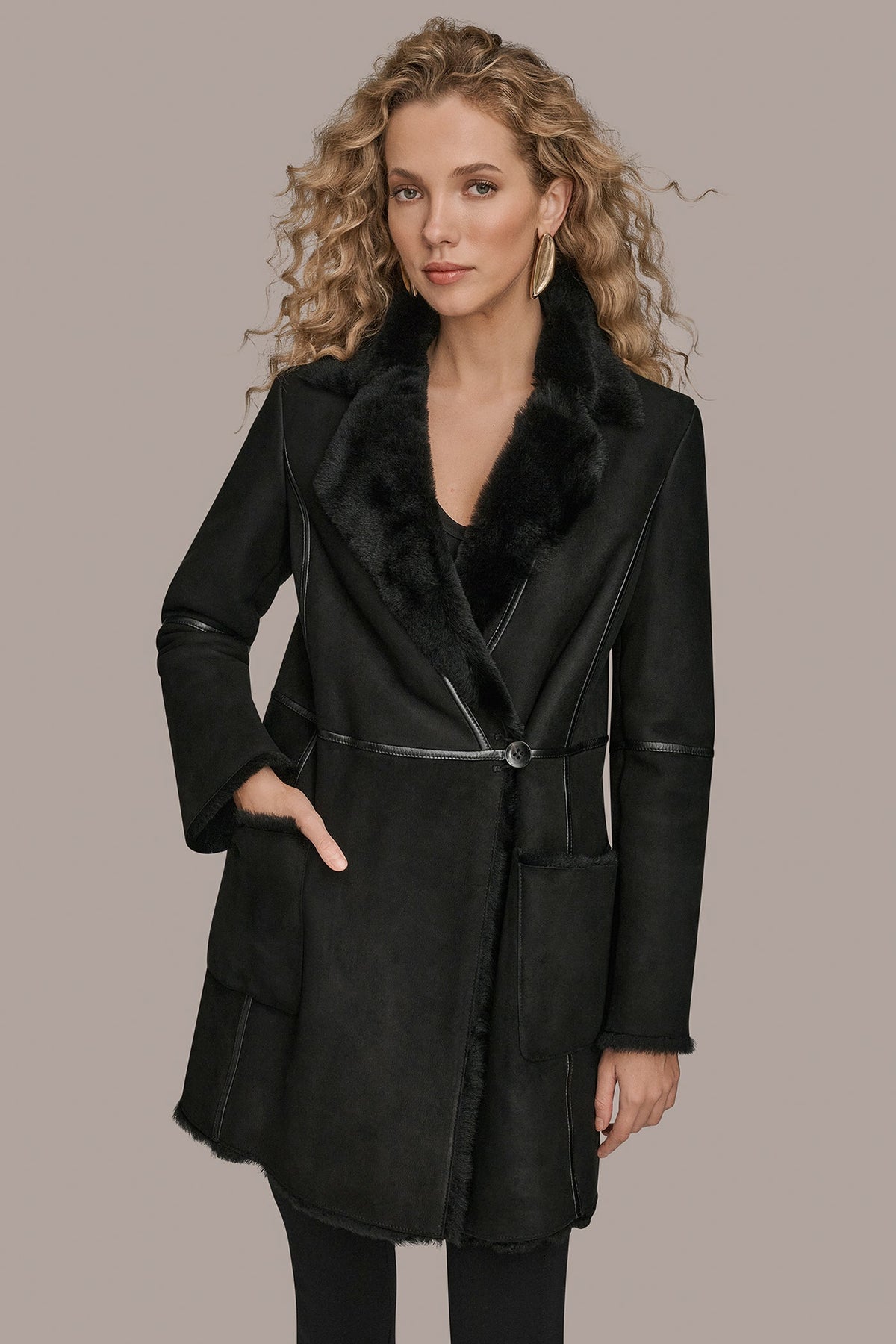 SHEARLING COAT - Black