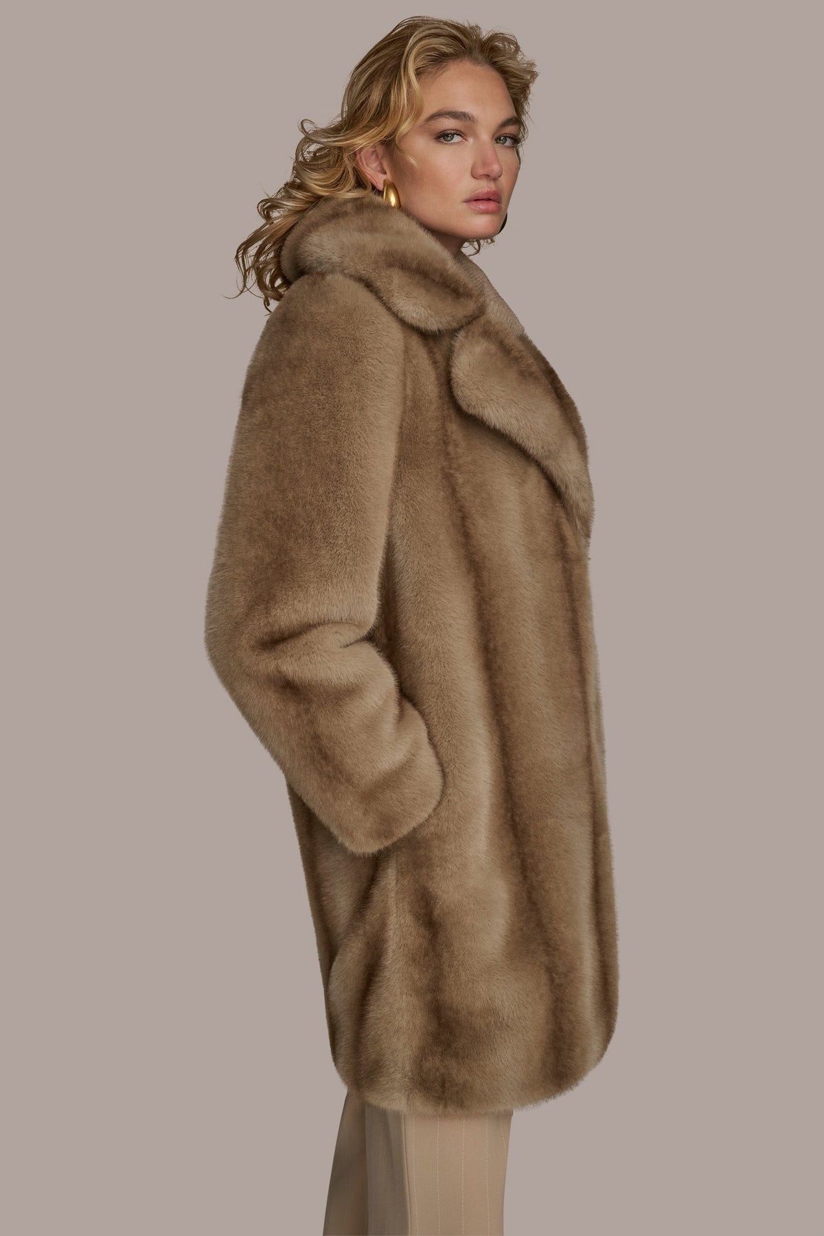 LUXE FAUX FUR COAT - NATURAL
