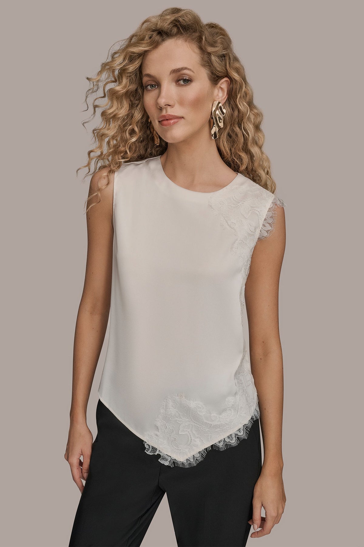 SLEEVELESS LACE-TRIM CREPE BLOUSE - Cream
