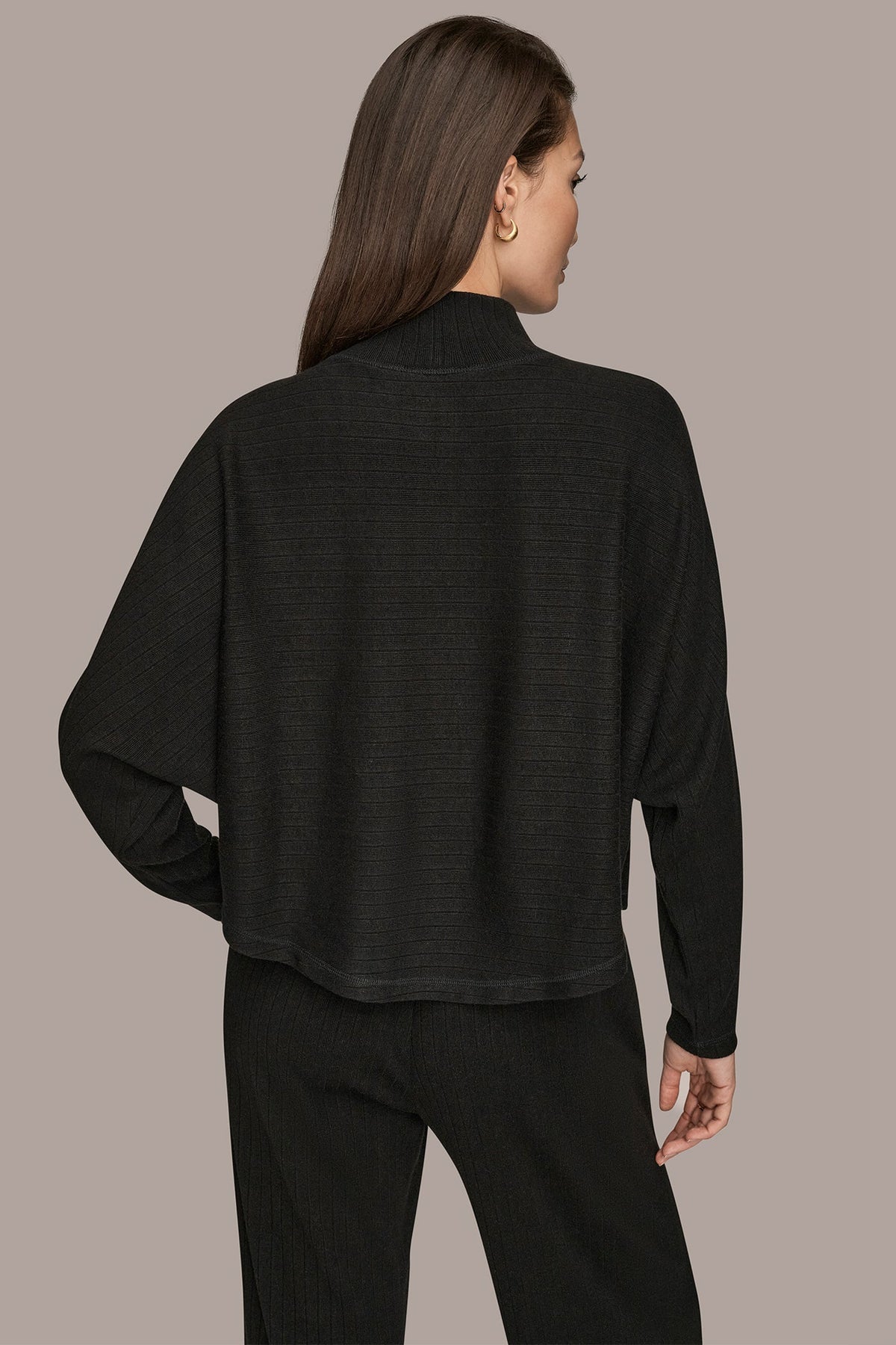 MOCK-NECK TOP - Black