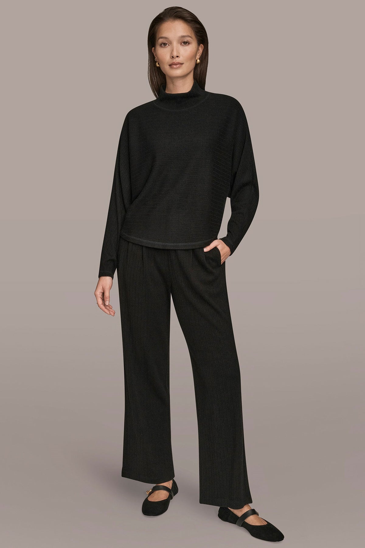 MOCK-NECK TOP - Black