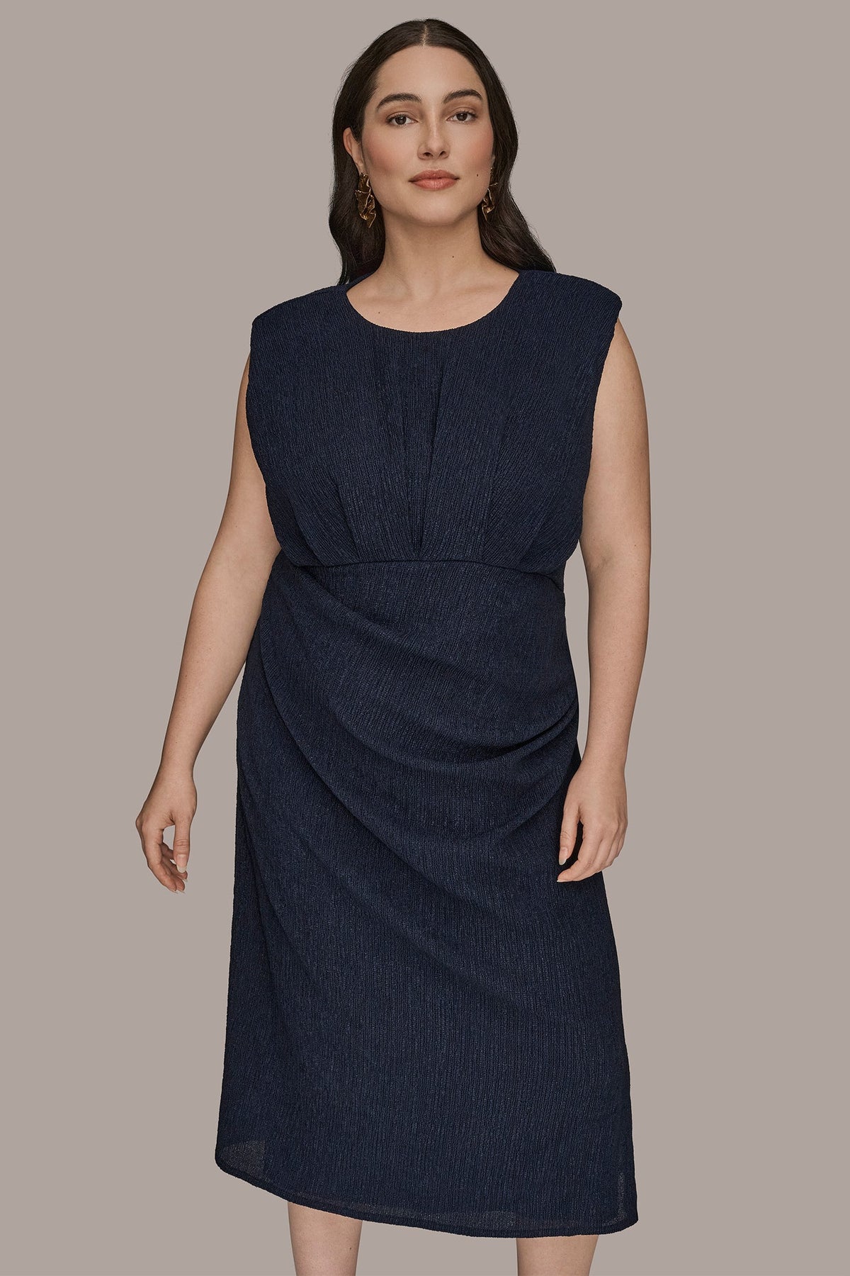 CRINKLED SLEEVELESS RUCHED MIDI DRESS - NIGHTFALL