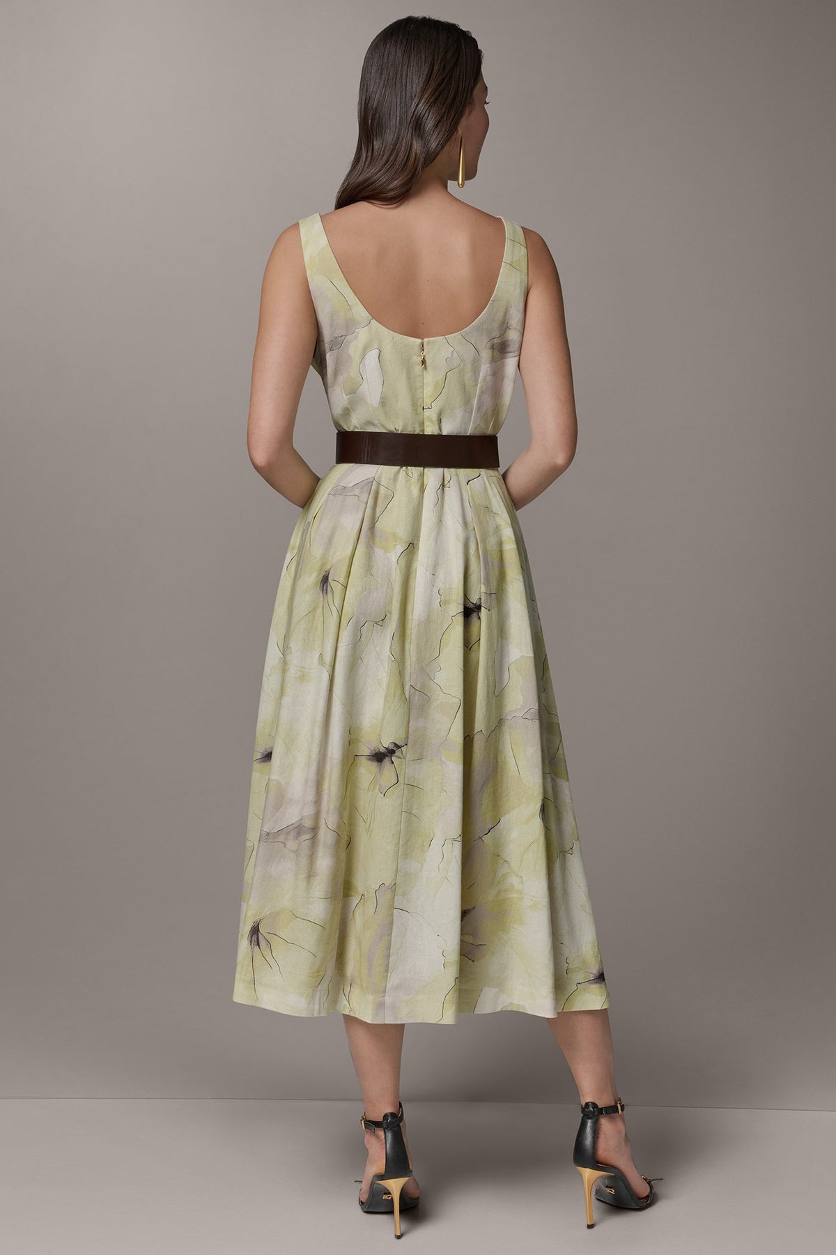 SLEEVELESS SQUARE NECK PRINTED BELTED MIDI FIT AND FLARE DRESS - Citrus Green Combo