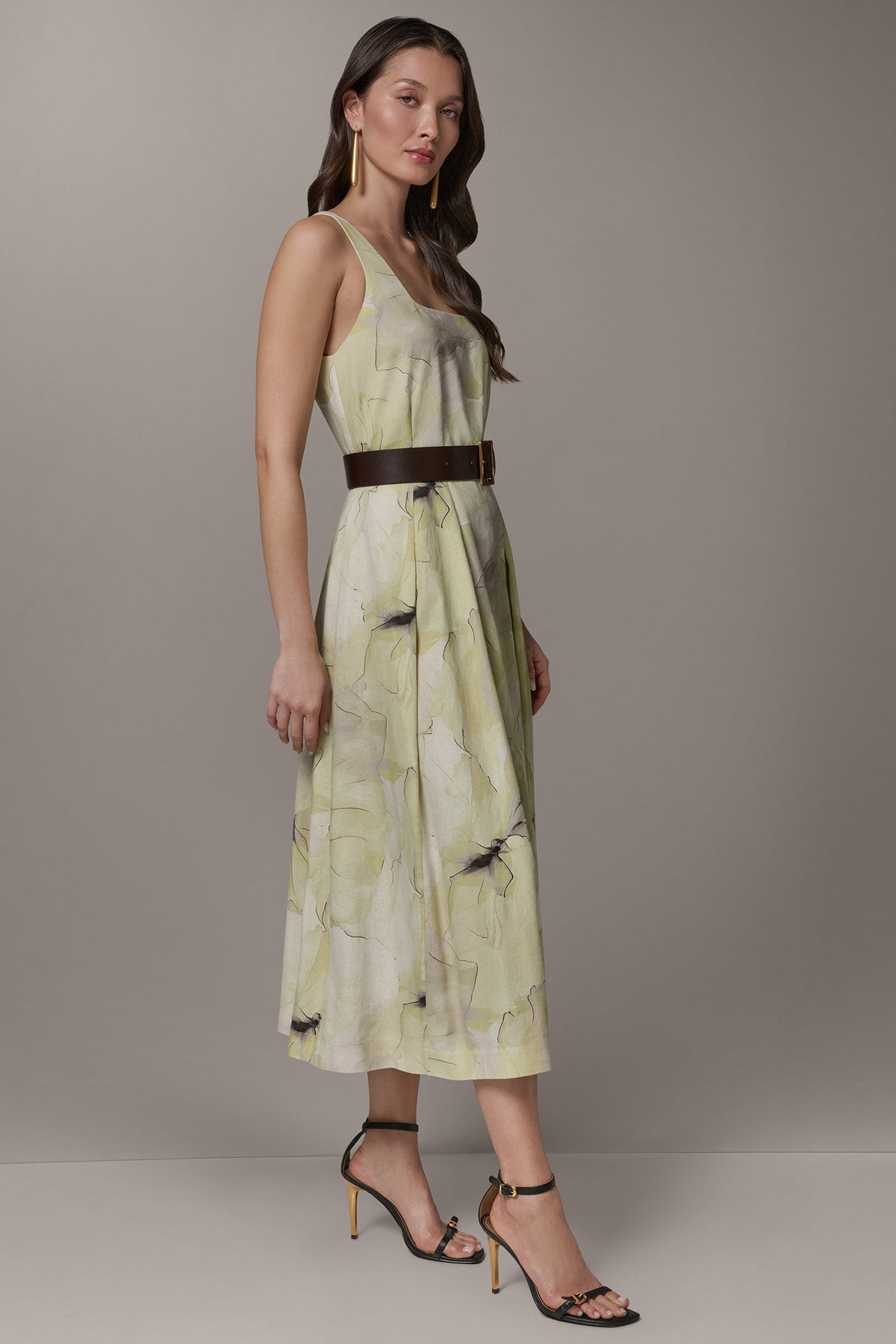 SLEEVELESS SQUARE NECK PRINTED BELTED MIDI FIT AND FLARE DRESS - Citrus Green Combo