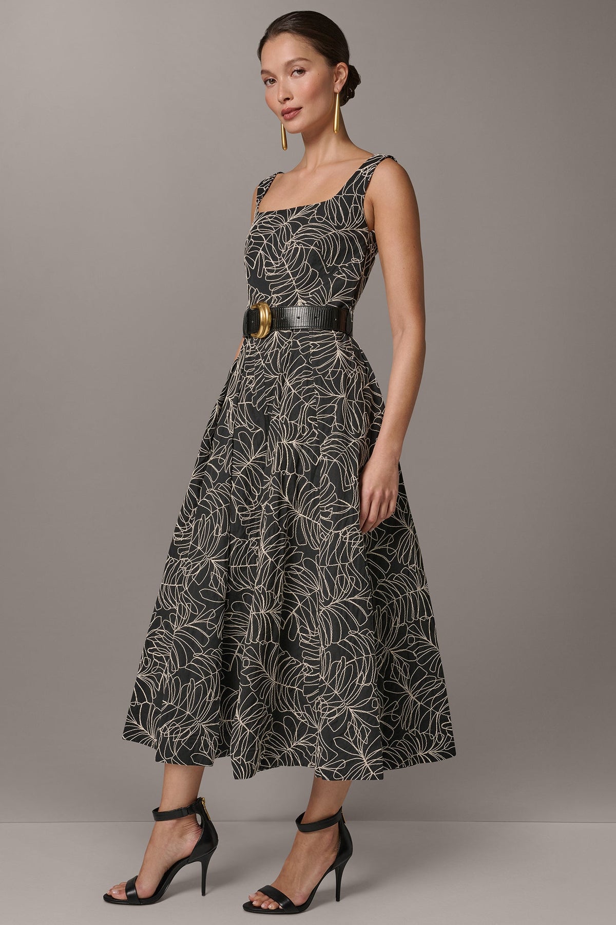 SLEEVELESS PLEATED MIDI A-LINE DRESS - Black/Light Canvas