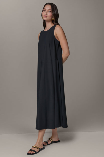 SLEEVELESS MIDI TRAPEZE DRESS - Black
