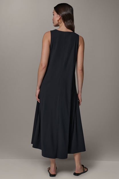 SLEEVELESS MIDI TRAPEZE DRESS - Black