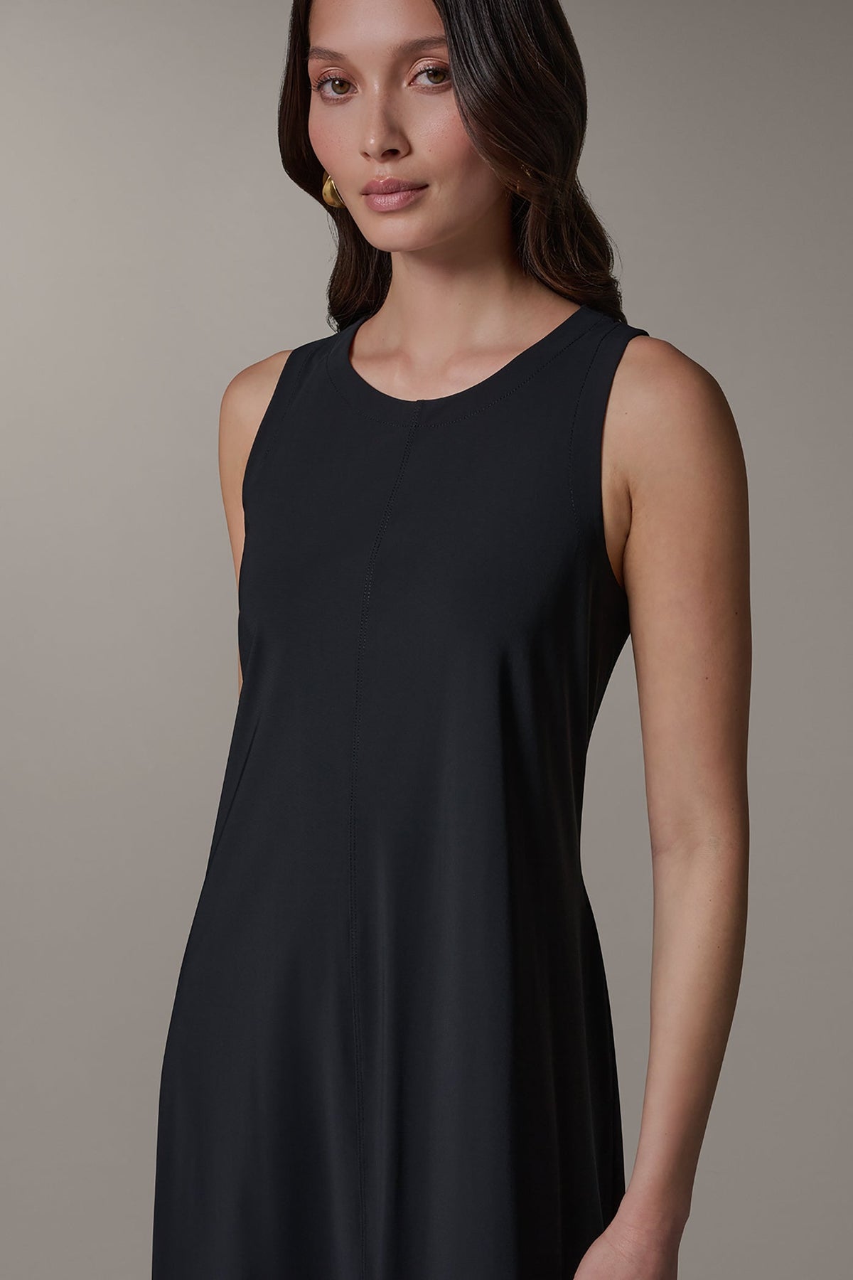 SLEEVELESS MIDI TRAPEZE DRESS - Black
