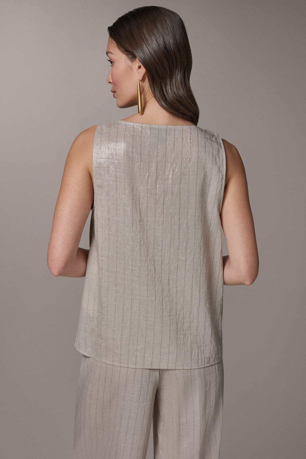 SLEEVELESS METALLIC PINSTRIPE TOP - Sisal/Canyon