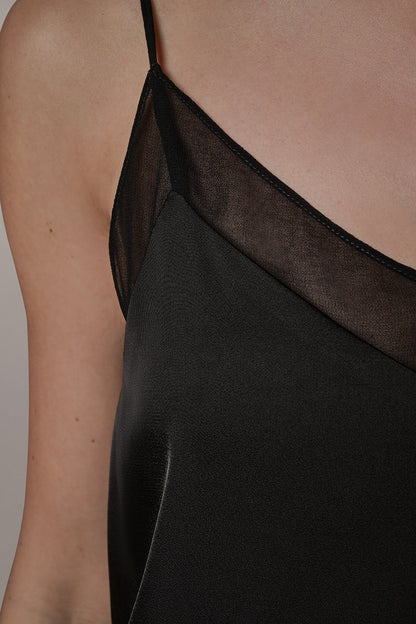 SLEEVELESS V-NECK CAMI - Black