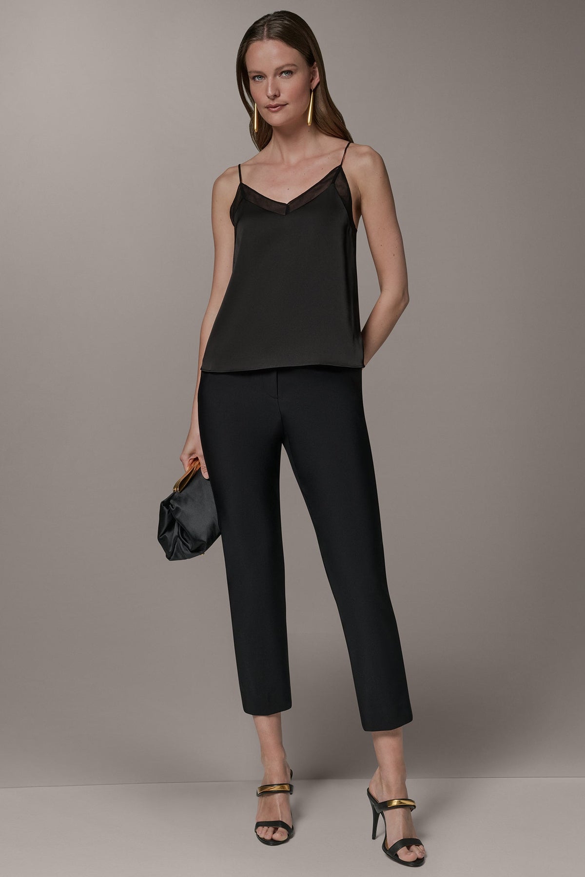 SLEEVELESS V-NECK CAMI - Black