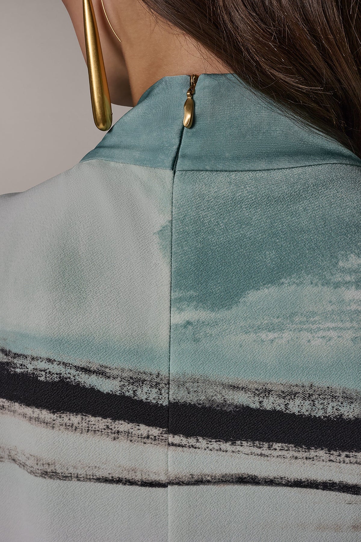 STRIPED DRAPE TWIST SHOULDER BLOUSE - Waterlily Multi