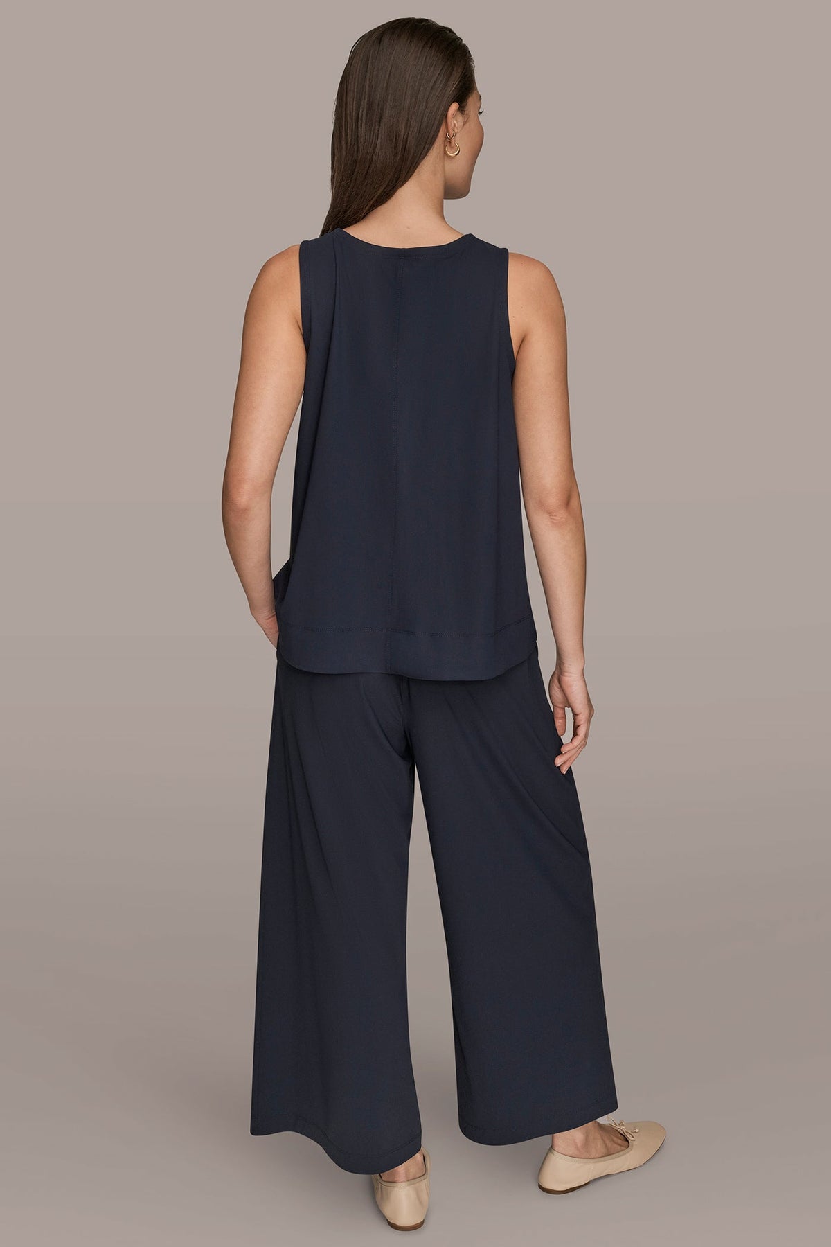 THE MODERN TRAVEL SLEEVELESS SWING TANK - NIGHTFALL