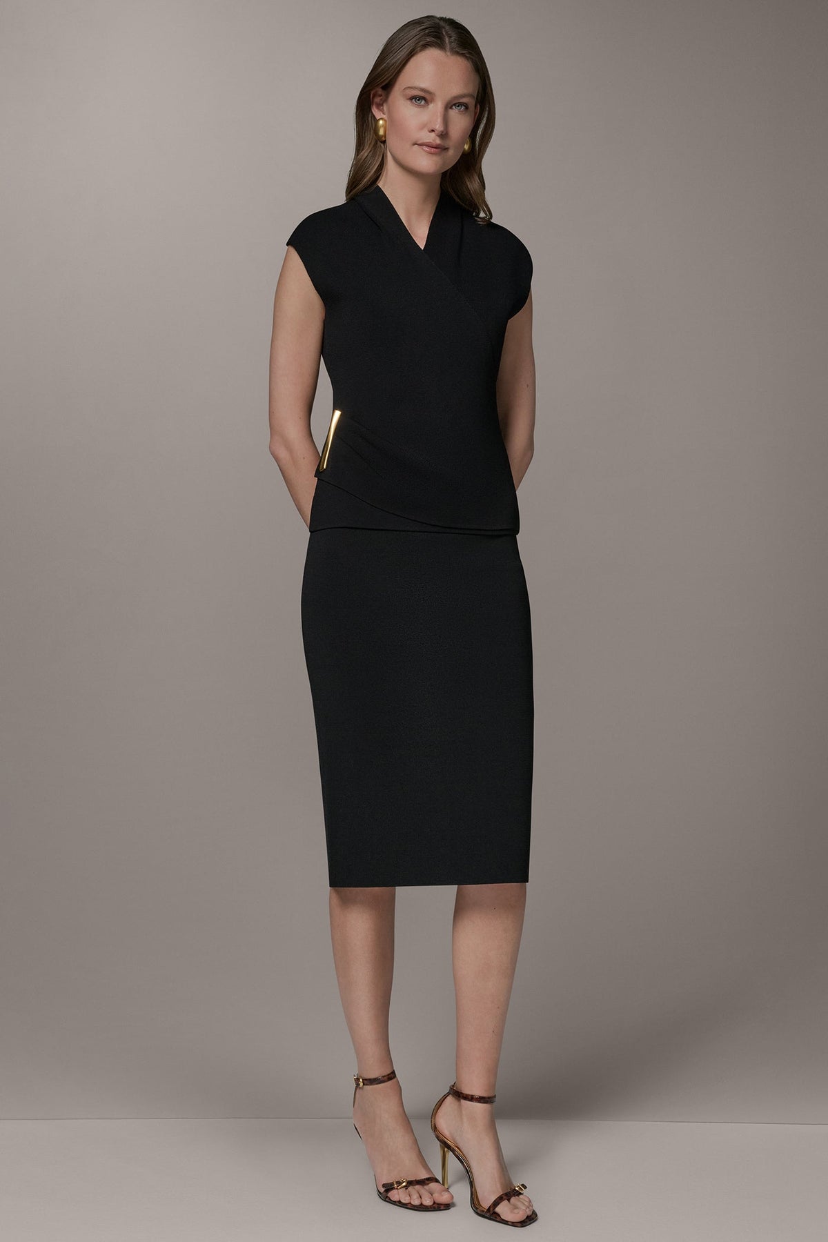 V-NECK WRAP-EFFECT TOP - Black