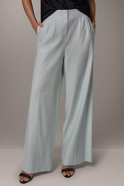 EXTRA HIGH-RISE PLEATED WIDE-LEG PANT - Skylight