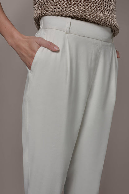 LINEN-BLEND HIGH-RISE PLEATED STRAIGHT ANKLE PANT - Cream