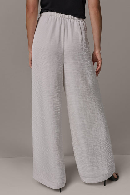 EXTRA HIGH-RISE PLEATED RELAXED PULL-ON PANT - Cream