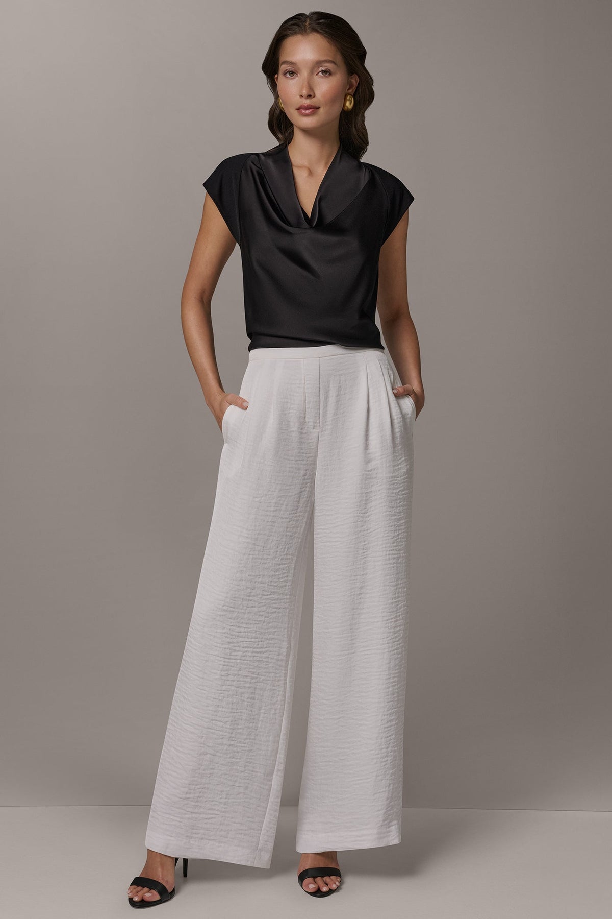 EXTRA HIGH-RISE PLEATED RELAXED PULL-ON PANT - Cream