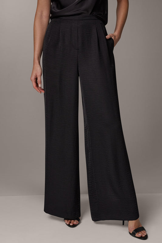 EXTRA HIGH-RISE PLEATED RELAXED PULL-ON PANT - Black