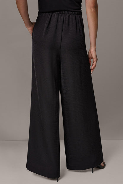 EXTRA HIGH-RISE PLEATED RELAXED PULL-ON PANT - Black