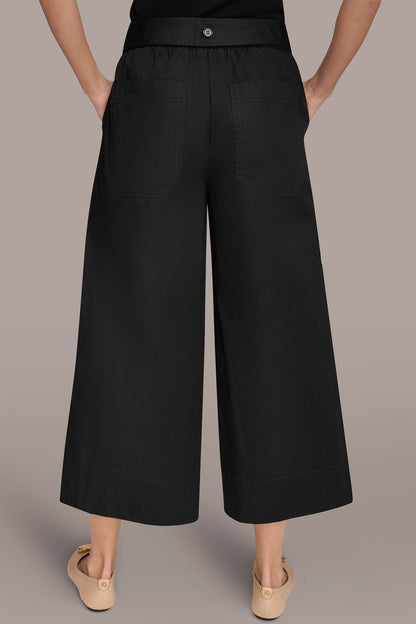 CROPPED MID-RISE WIDE-LEG PANT - Black