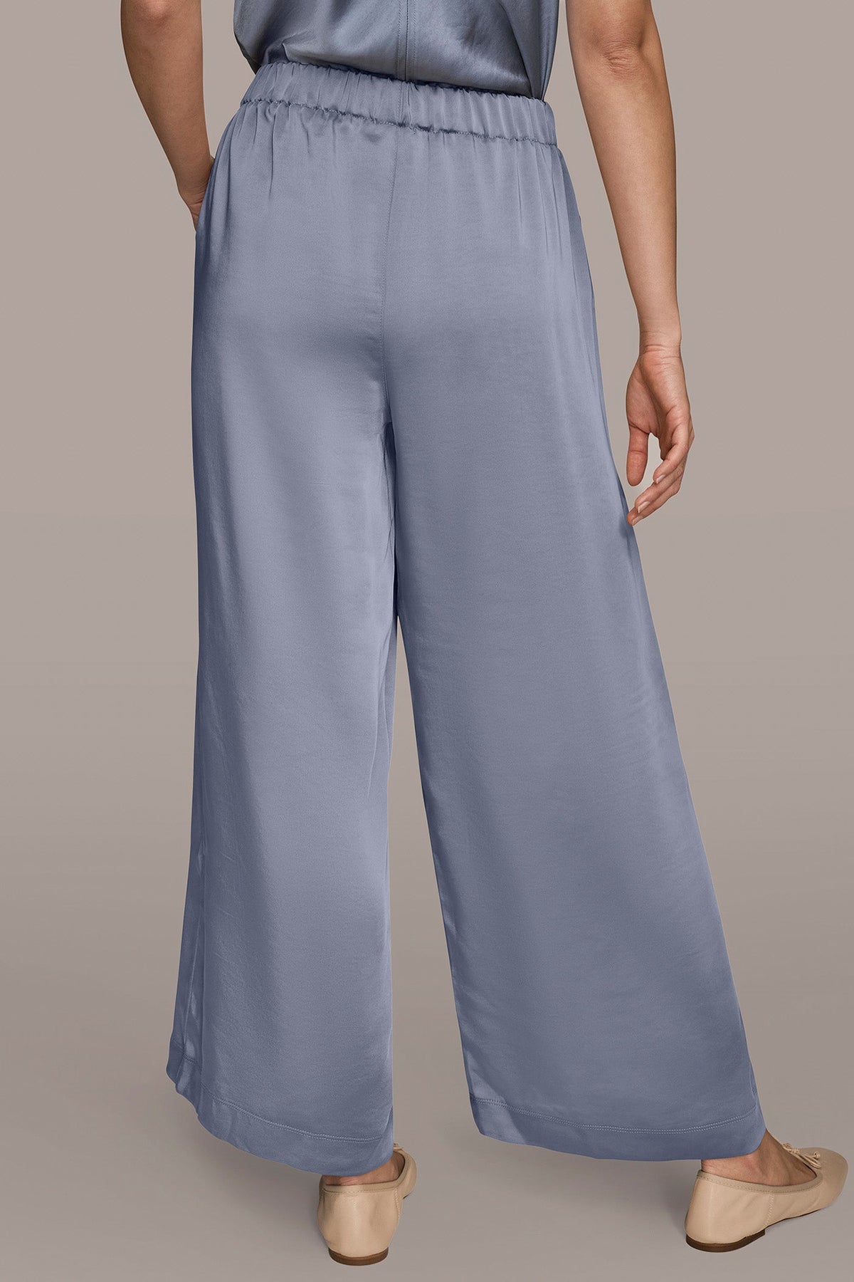 SATIN MID-RISE RELAXED PANT - Tempest