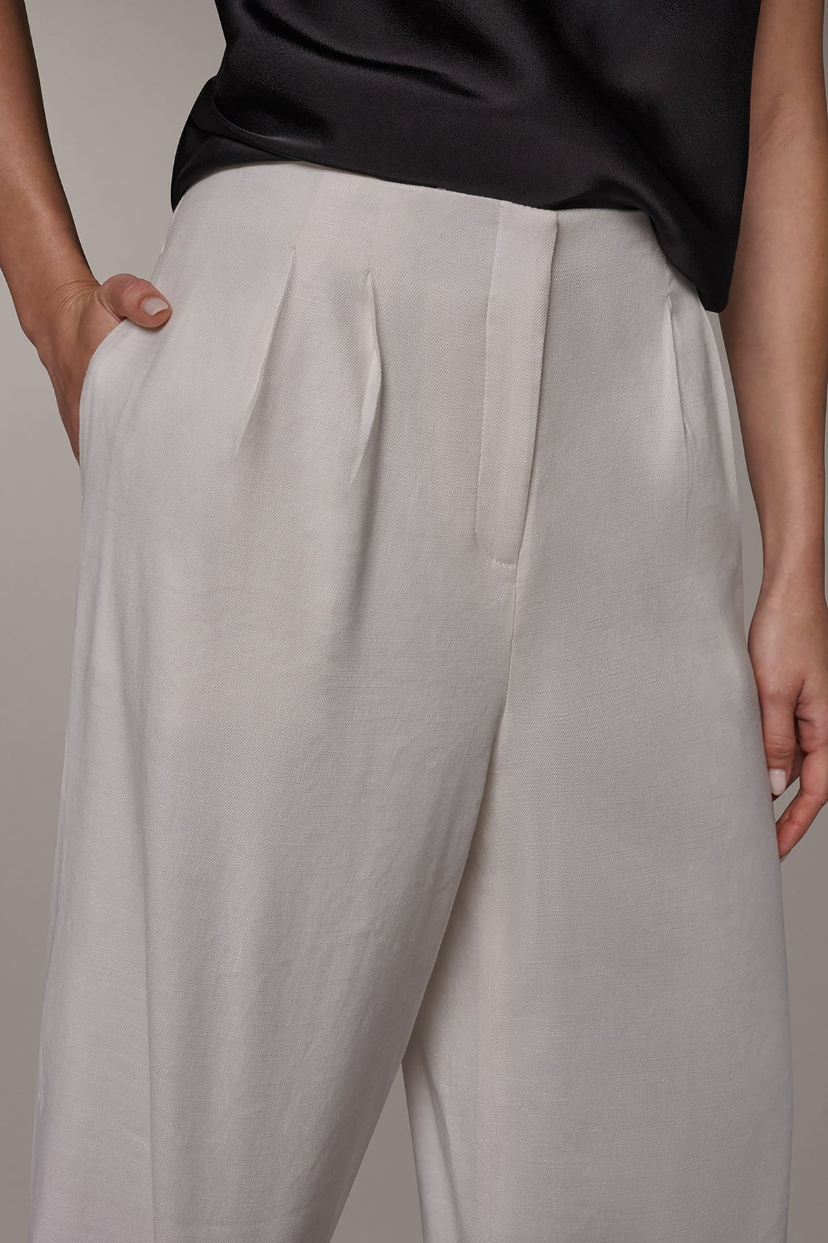 EXTRA HIGH-RISE PLEATED WIDE-LEG PANT - Cream