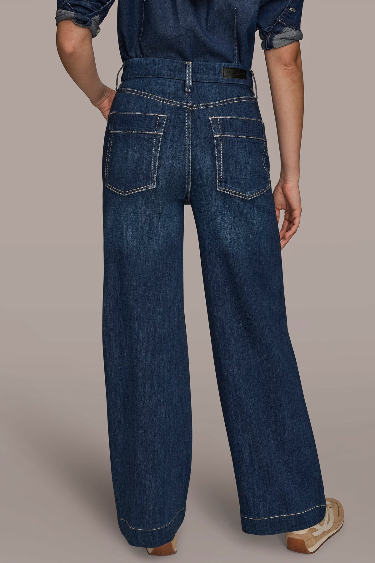 THE DONNA HIGH-RISE WIDE-LEG JEAN - The Dayton