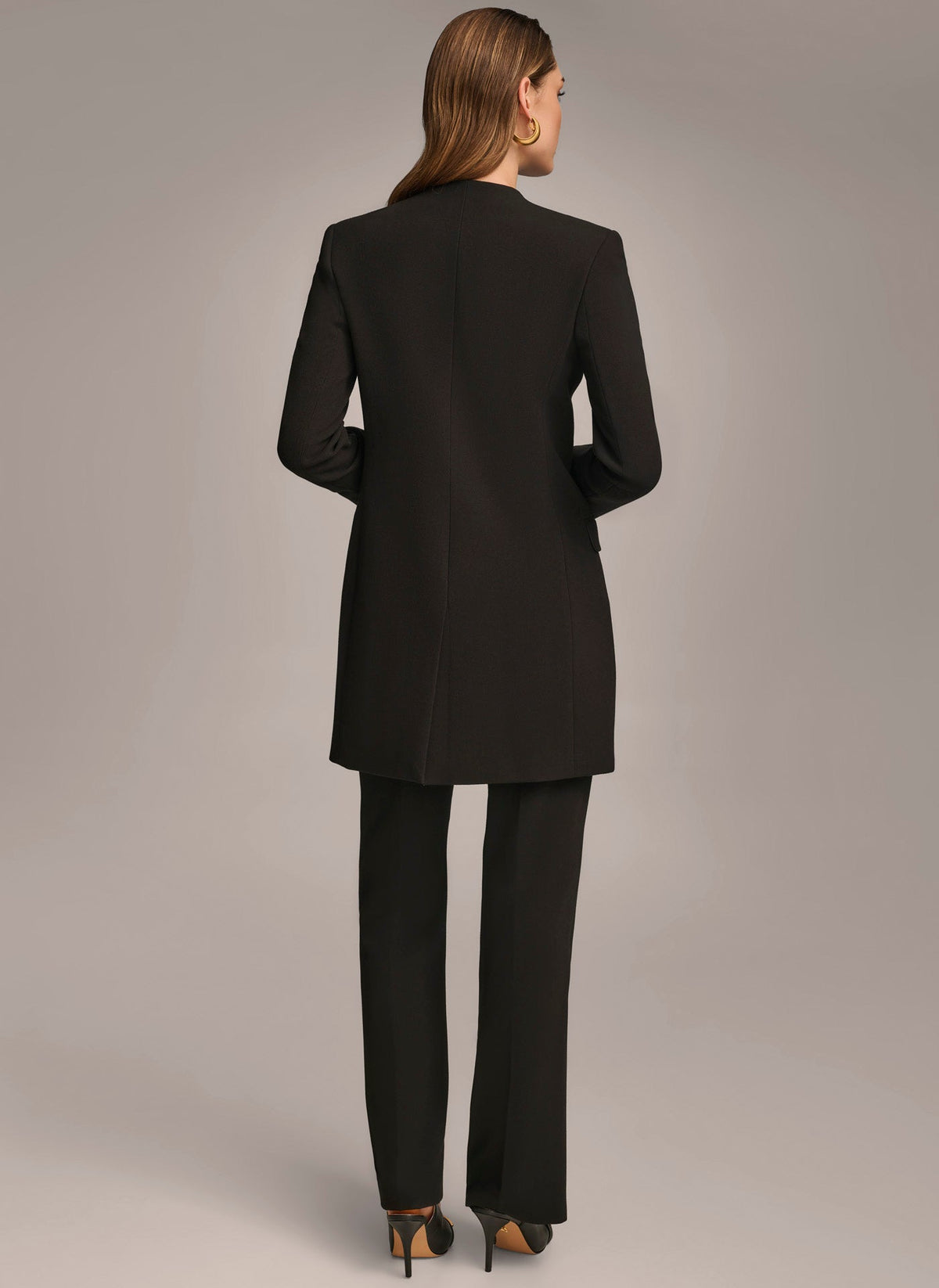 ONE BUTTON COLLARLESS TOPPER - Black