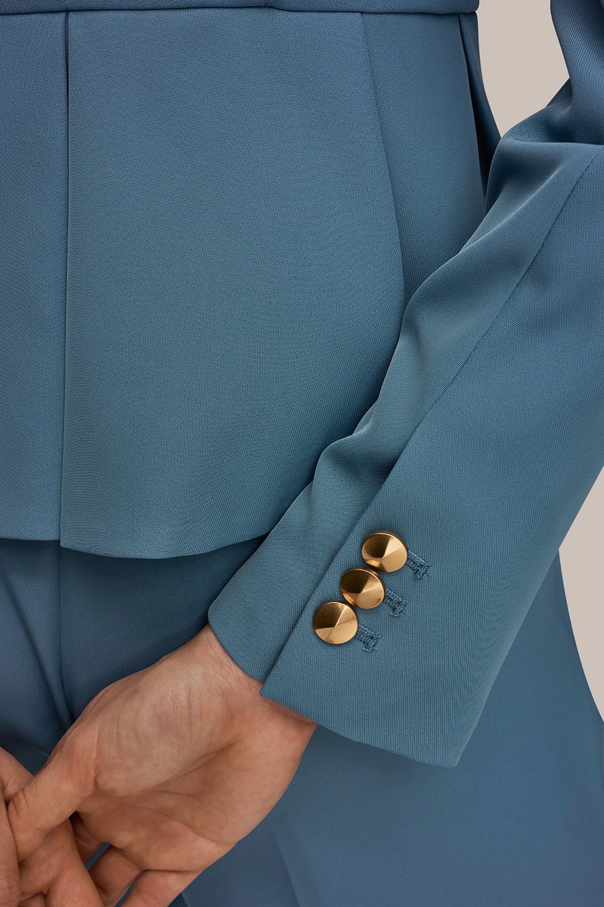 COLLARLESS PLEATED PEPLUM BLAZER - Washed Indigo