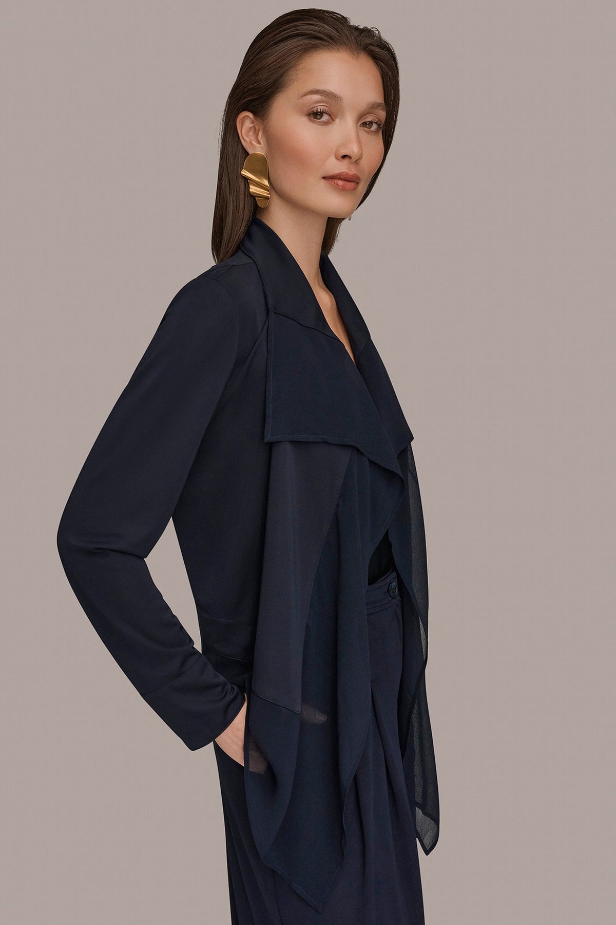 RUFFLE-FRONT JACKET - Nightfall