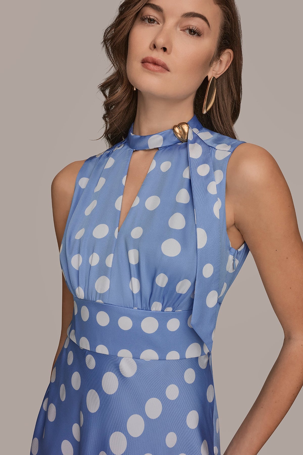 SATIN POLKA-DOT TIE-NECK MIDI DRESS - CIELO/CREAM