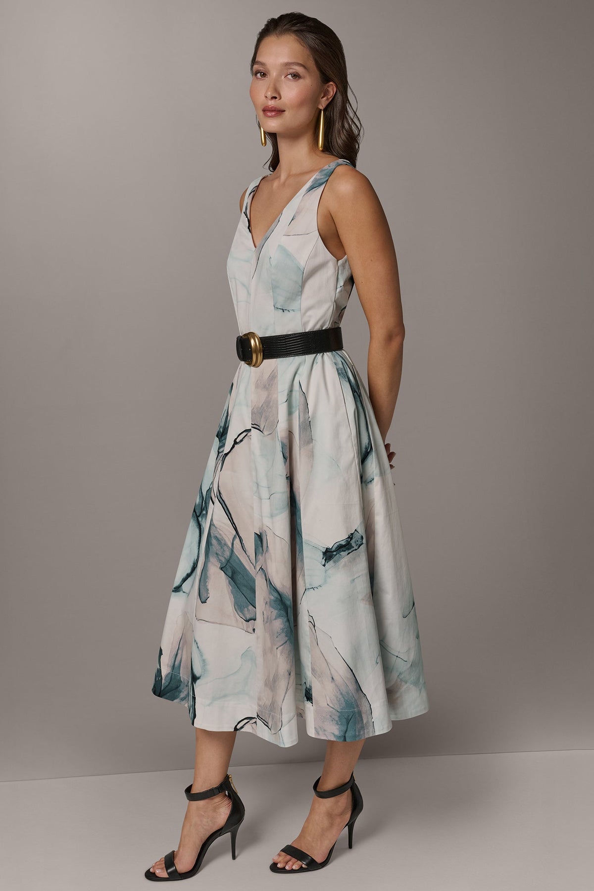 STRETCH-COTTON PRINTED MIDI FIT AND FLARE DRESS - Skylight Multi