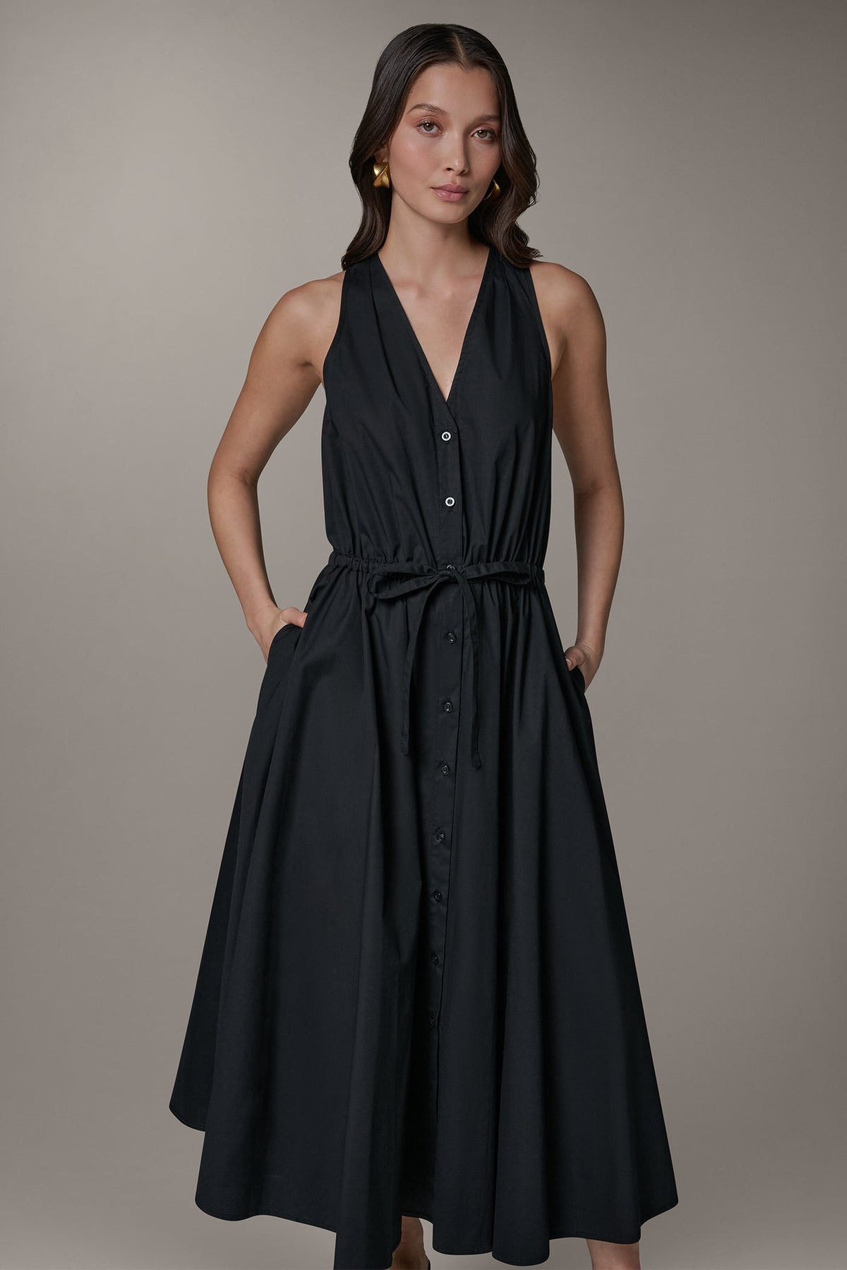 SLEEVELESS MIDI HALTER DRESS - Black