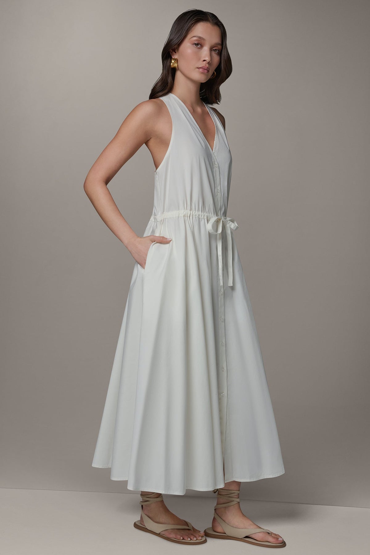 SLEEVELESS MIDI HALTER DRESS - Cream