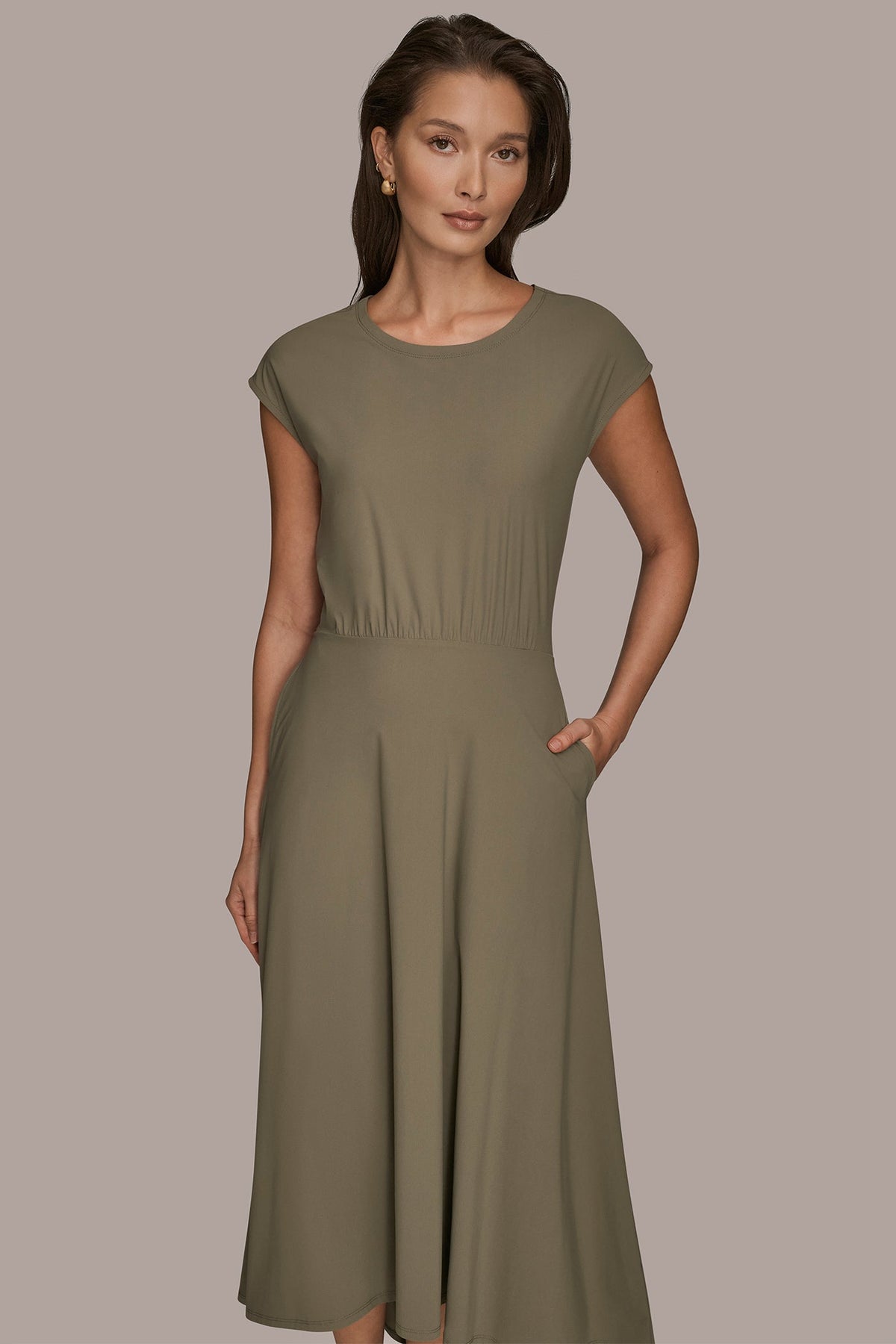 THE MODERN TRAVEL MIDI FIT AND FLARE DRESS - KHAKI GREEN