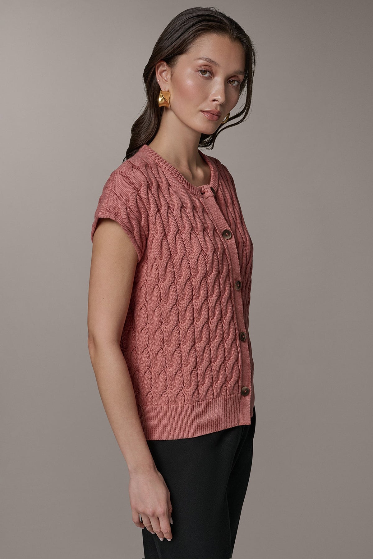 SLEEVELESS CABLE KNIT VEST - Desert Clay