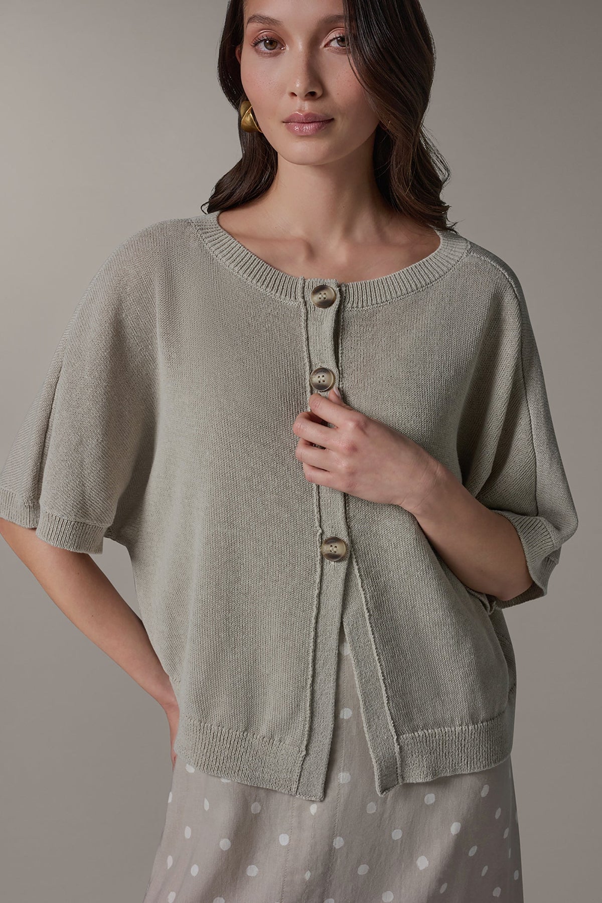 SHORT SLEEVE EASY CARDIGAN - Sandstone