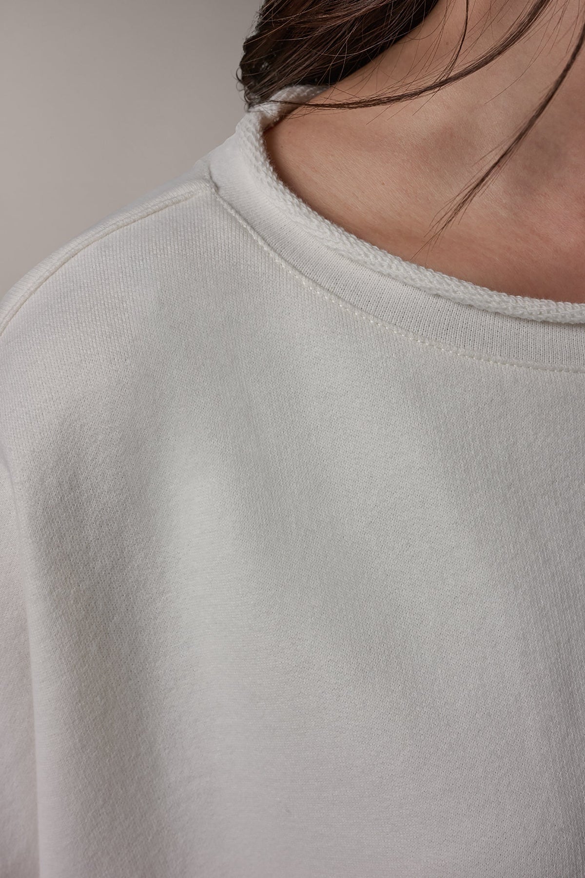 SHORT SLEEVE BOATNECK PULLOVER - Cream