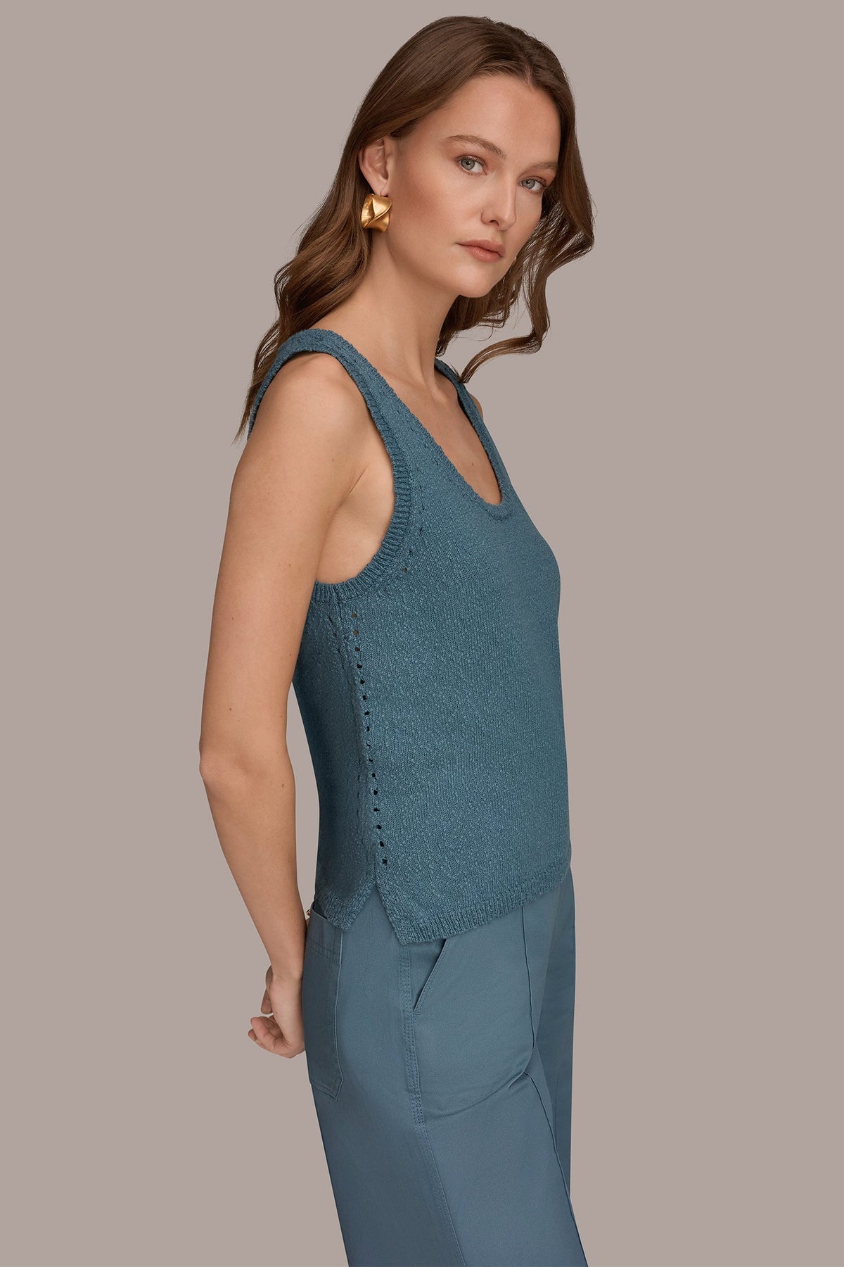 SLEEVELESS POINTELLE STITCH TANK - Washed Indigo