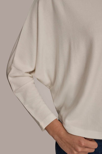 MOCK-NECK TOP - CREAM