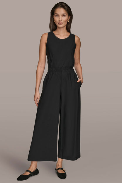 THE MODERN TRAVEL MID-RISE RELAXED ANKLE PANT - Black