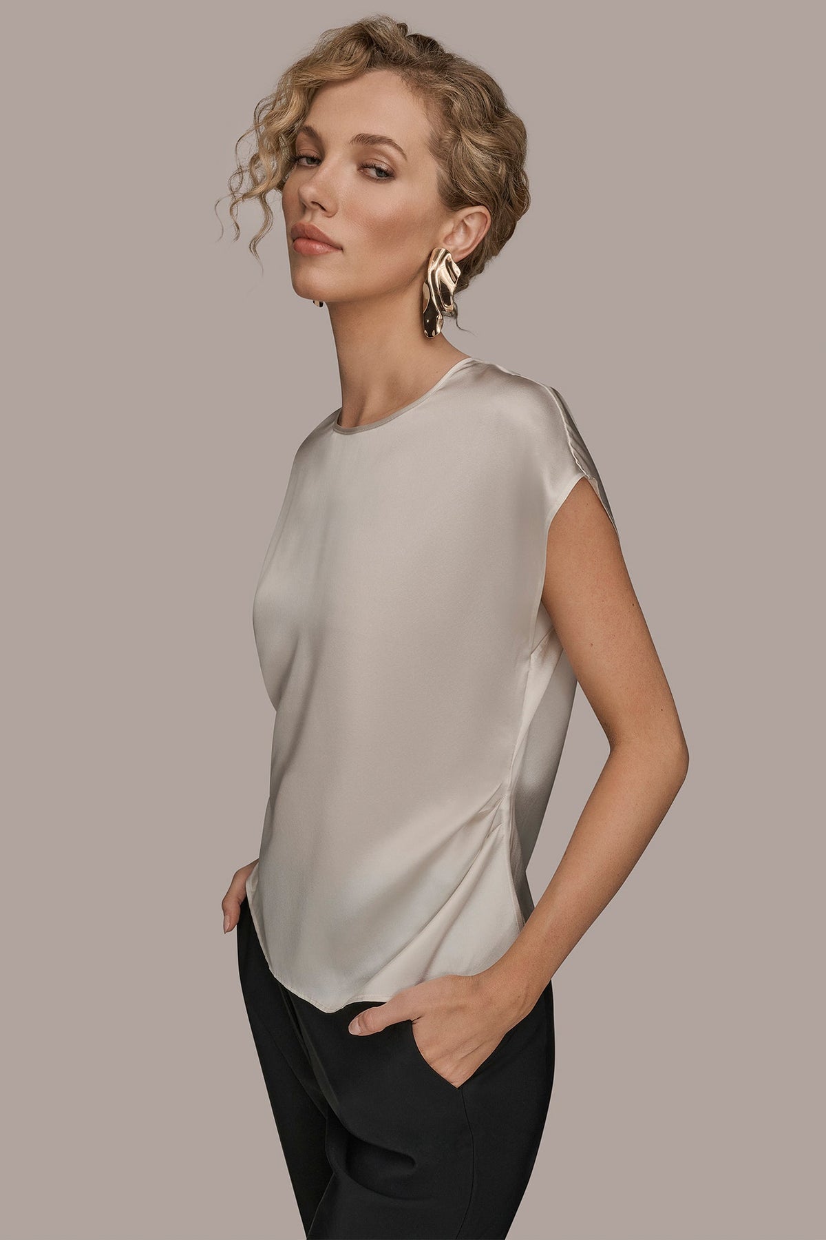 CAP SLEEVE BLOUSE - Cream