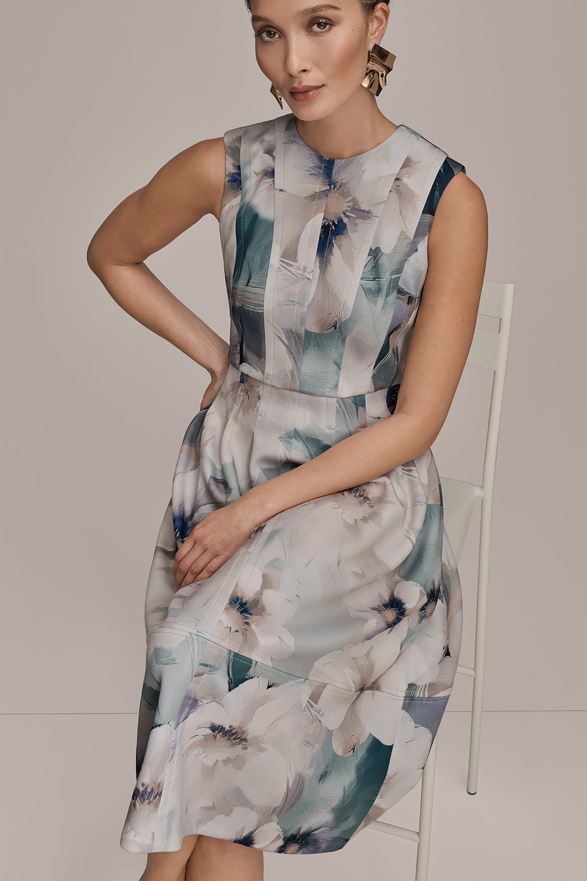 FLORAL SLEEVELESS MIDI DRESS - LAUREL MULTI
